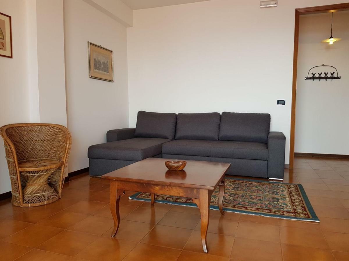 Elisa'S House Apartment ตาออร์มินา ภายนอก รูปภาพ